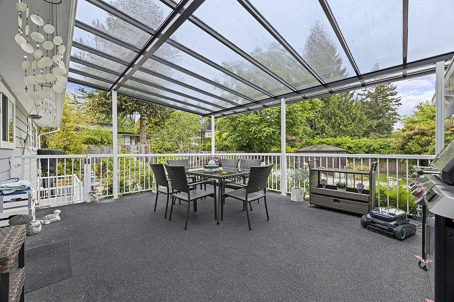 1350 Berkley Road North Vancouver, BC - 37