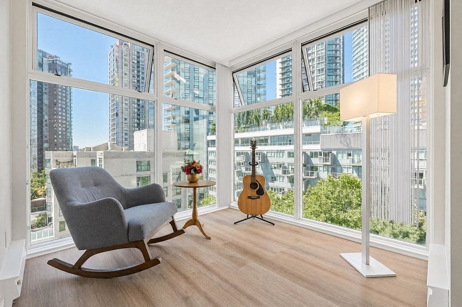 B901 1331 Homer Street Vancouver, BC - 6