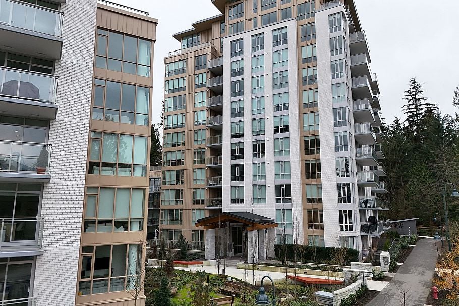 404 2375 Emery Court North Vancouver, BC - 21