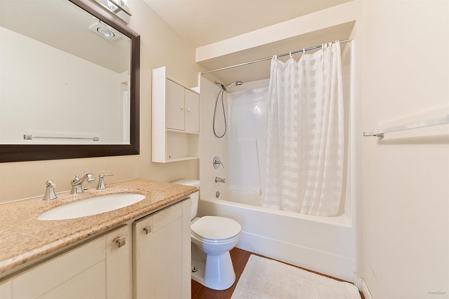 204 2299 E 30th Avenue Vancouver, BC - 8