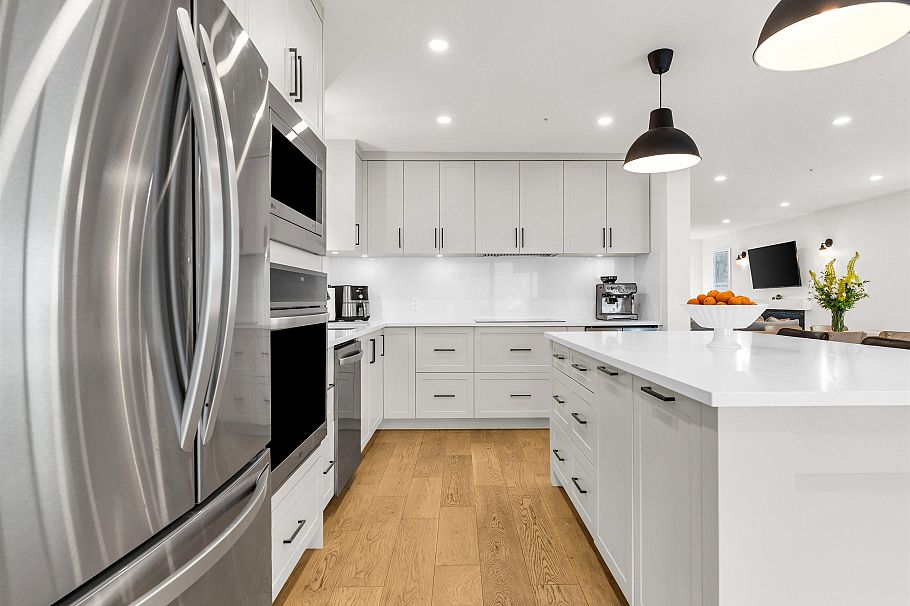 4588 James Street Vancouver, BC - 11
