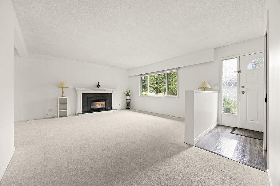 1350 Berkley Road North Vancouver, BC - 9