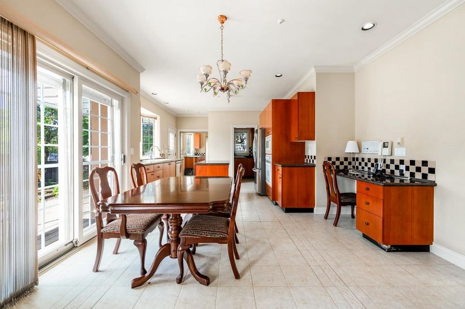 1456 W 47th Avenue Vancouver, BC - 12