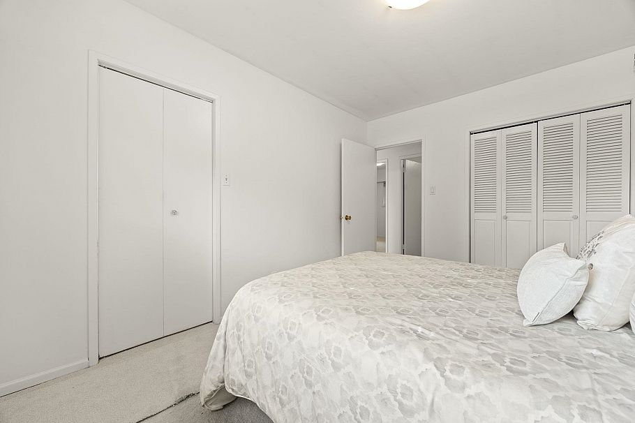 1350 Berkley Road North Vancouver, BC - 30