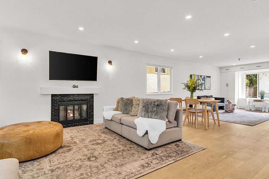 4588 James Street Vancouver, BC - 6