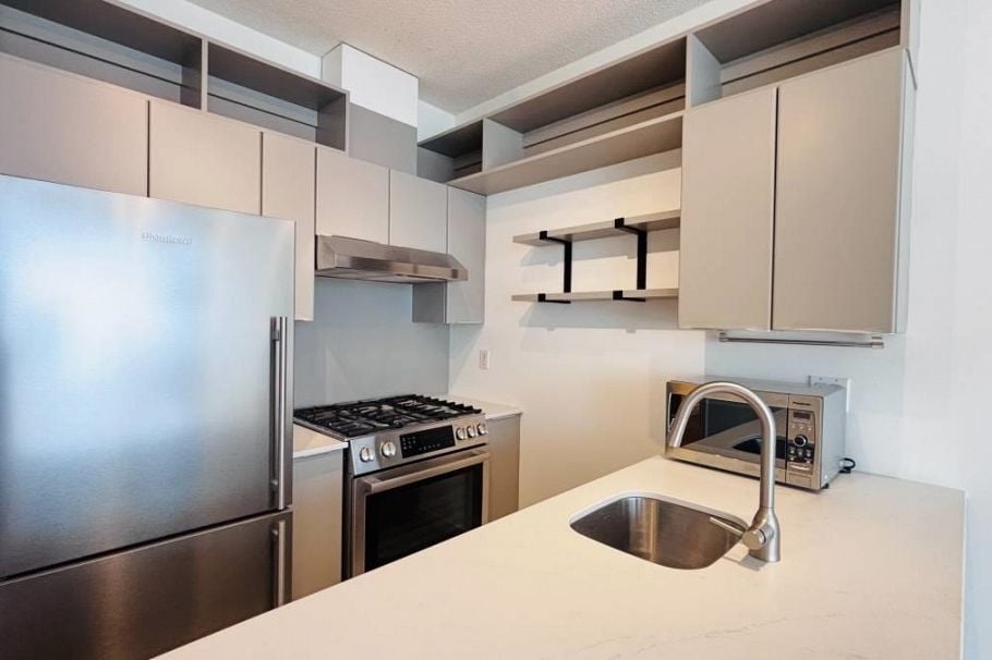 705 1239 W GEORGIA STREET, Vancouver BC V6E 4R8 Vancouver, BC - 4