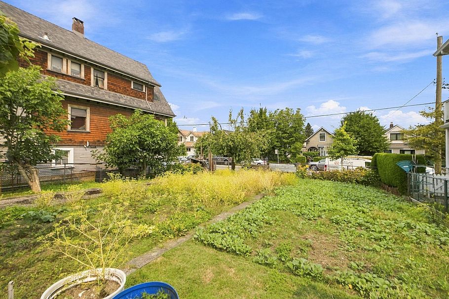 1955 Turner Street Vancouver, BC - 31