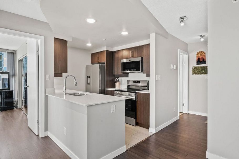 2801 1008 Cambie Street Vancouver, BC - 14
