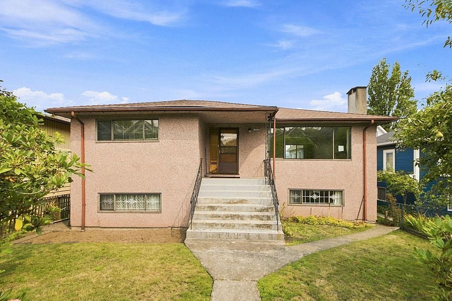 1955 Turner Street Vancouver, BC - 3