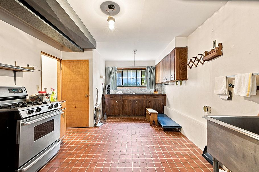 1955 Turner Street Vancouver, BC - 26