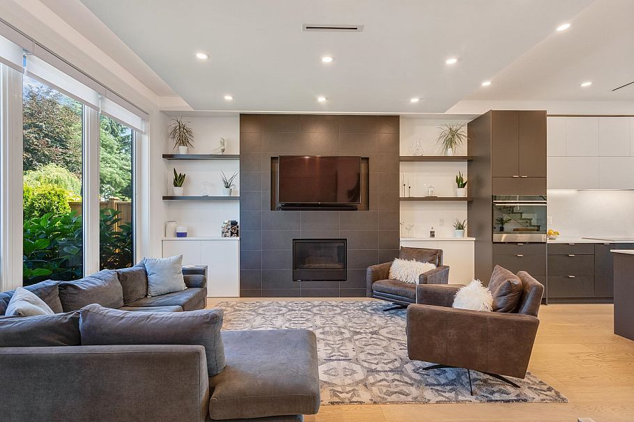 609 E 4th Street North Vancouver, BC - 5