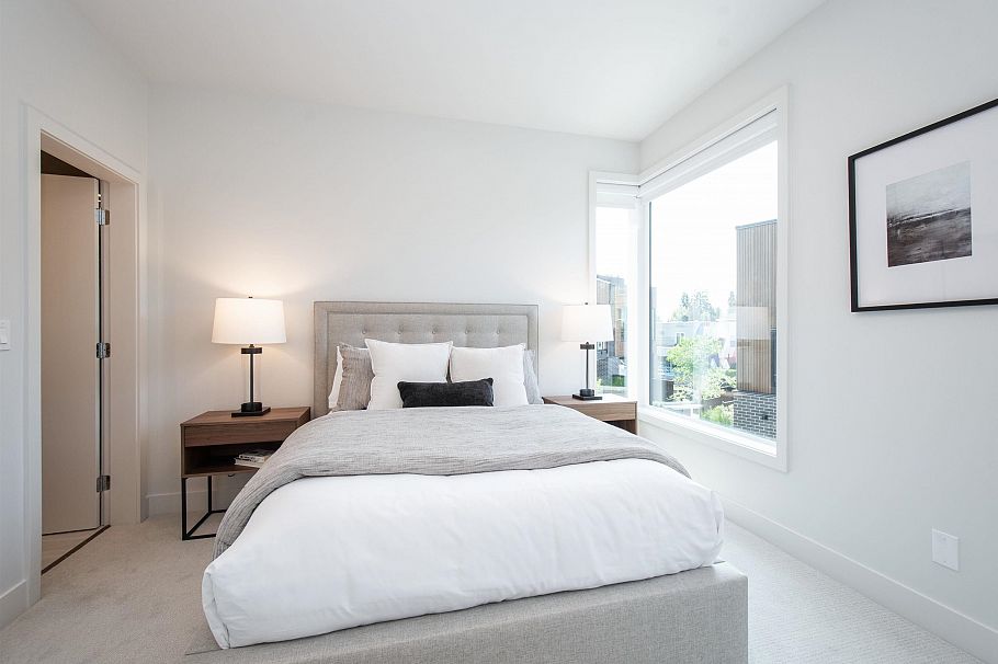 3181 Canfield Crescent North Vancouver, BC - 16