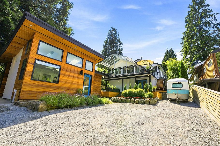 1942 Banbury Road North Vancouver, BC - 37