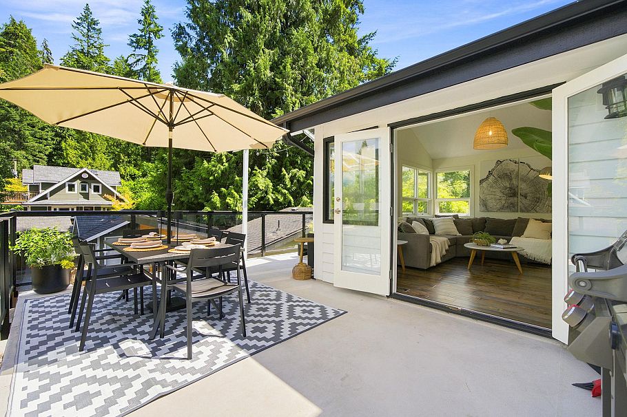 1942 Banbury Road North Vancouver, BC - 13