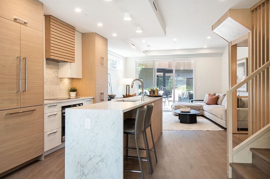 3181 Canfield Crescent North Vancouver, BC - 4