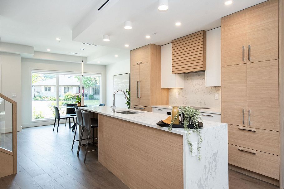3181 Canfield Crescent North Vancouver, BC - 7