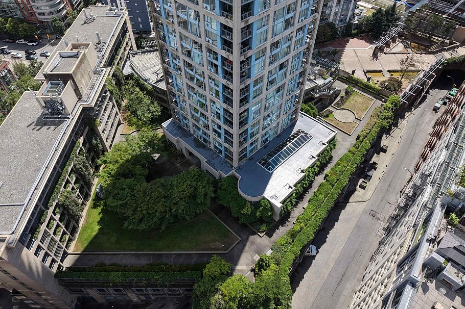 602 183 Keefer Place Vancouver, BC - 37