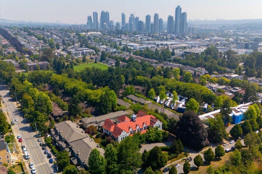 56 3436 Terra Vita Place Vancouver, BC - 37