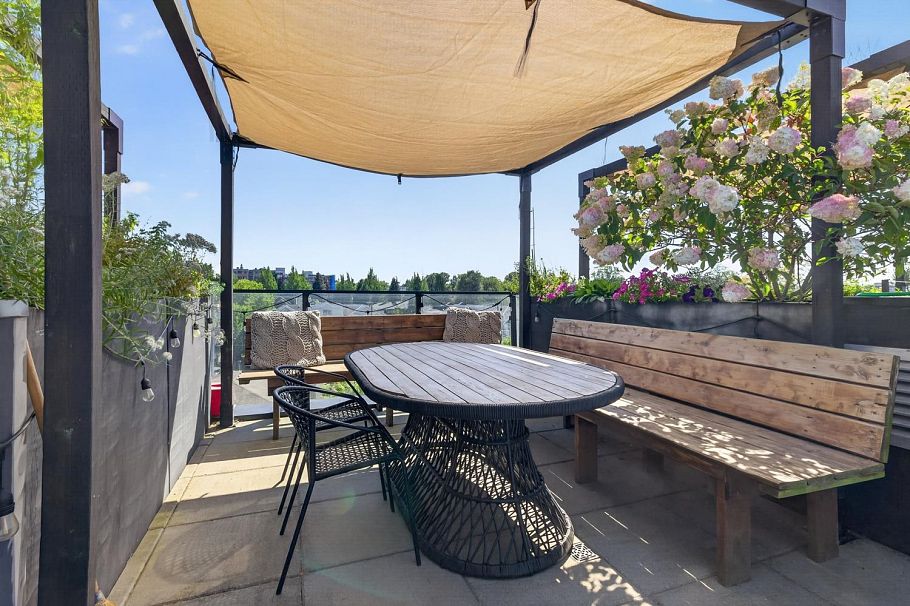 305 1647 E Pender Street Vancouver, BC - 22