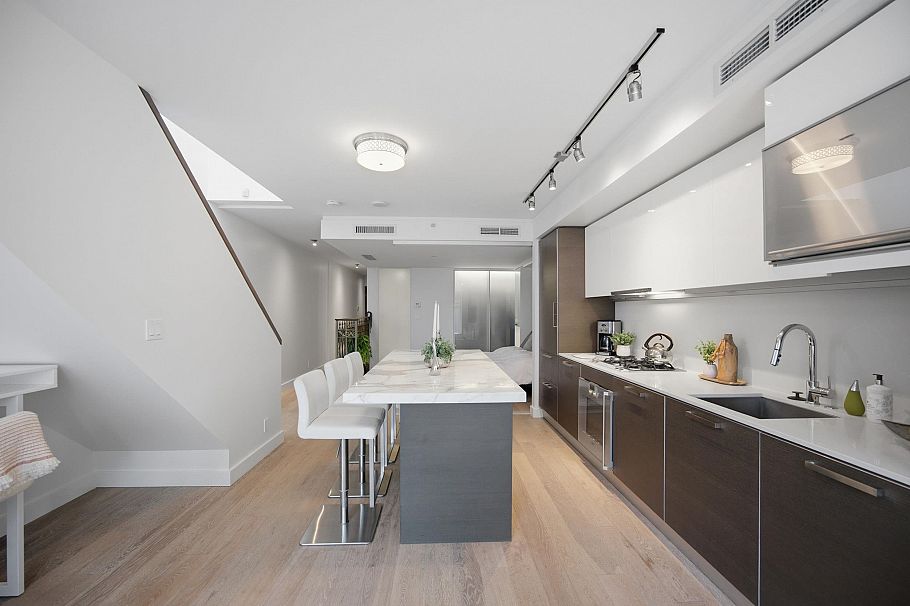 504 1477 W Pender Street Vancouver, BC - 19