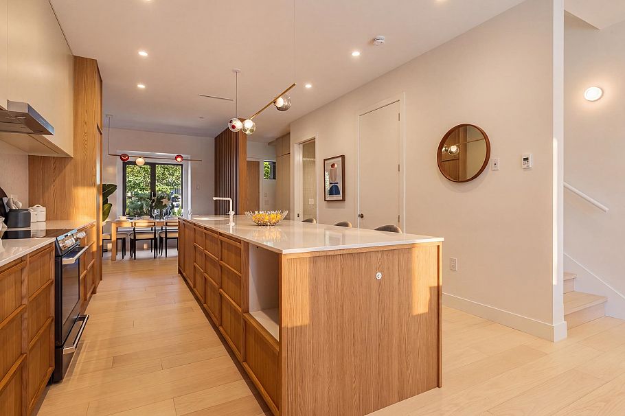 20 W 14th Avenue Vancouver, BC - 7