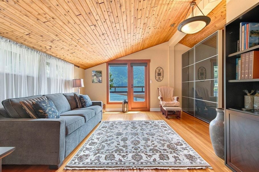 330 Sasamat Lane North Vancouver, BC - 19