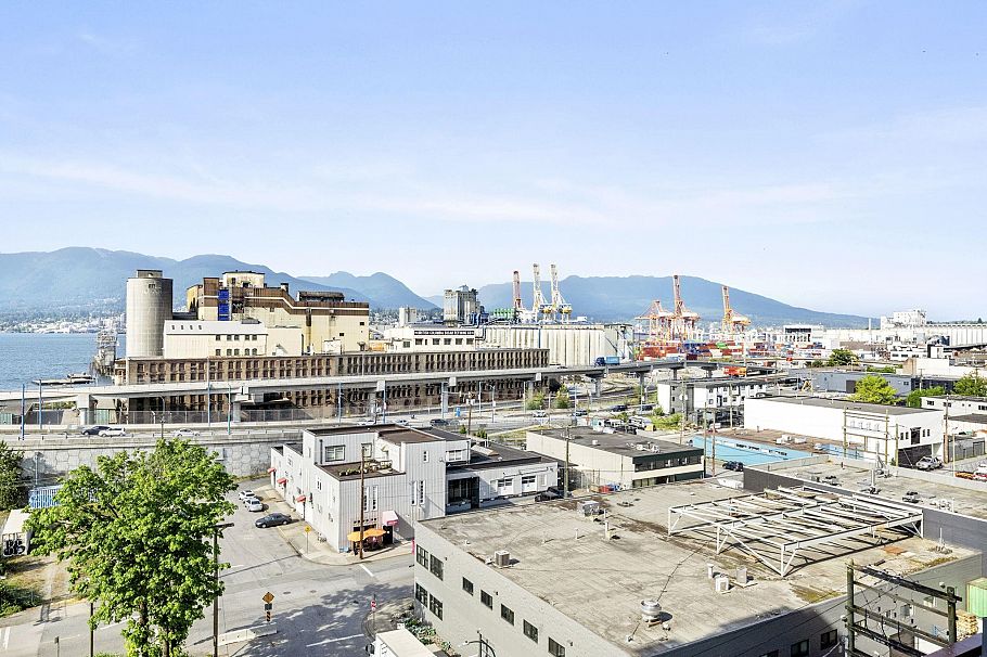 703 983 E Hastings Street Vancouver, BC - 17