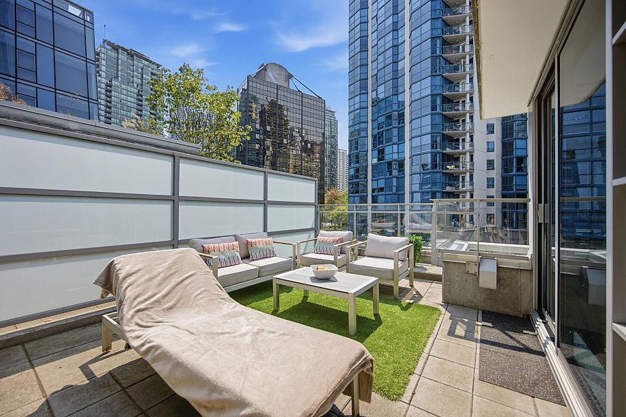 504 1477 W Pender Street Vancouver, BC - 24