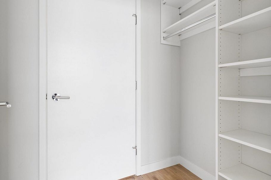 1401 3430 E Kent Avenue Vancouver, BC - 34
