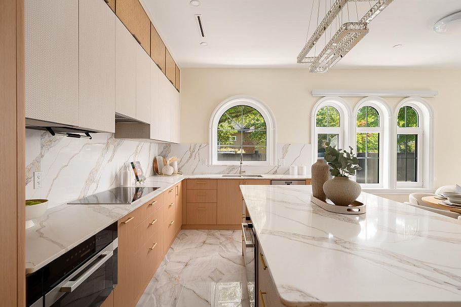 1 4503 W 15th Avenue Vancouver, BC - 11