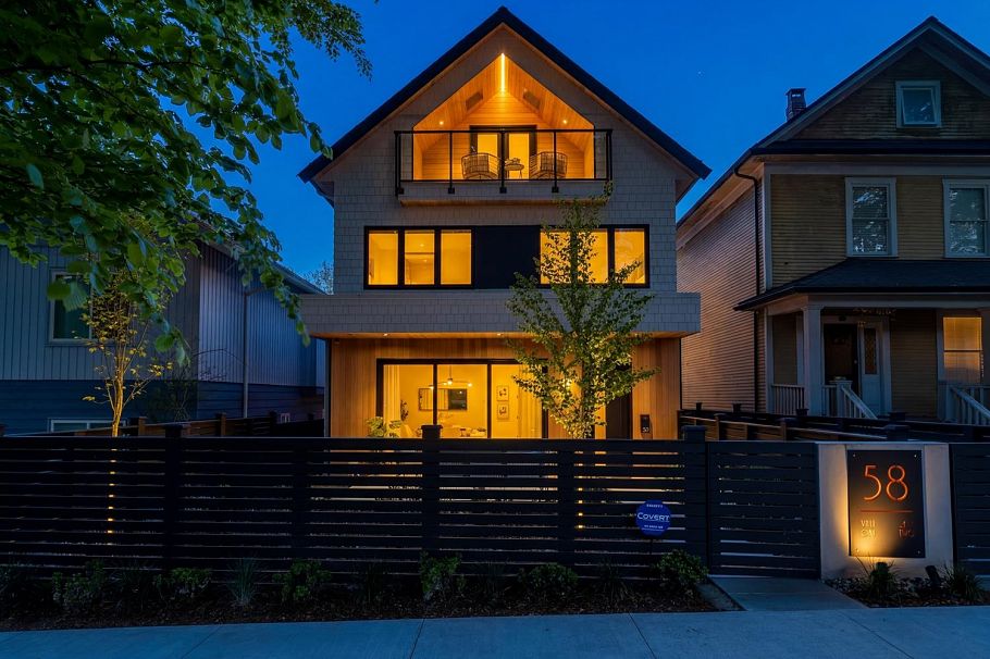 1 58 E 40th Avenue Vancouver, BC - 1