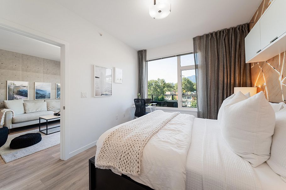 517 725 Marine Drive North Vancouver, BC - 11