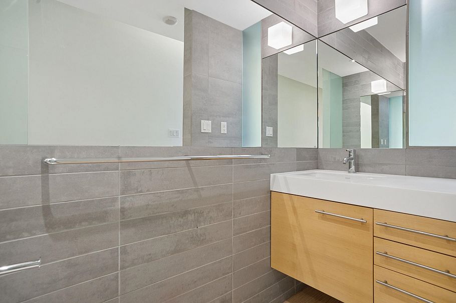 202 36 Water Street Vancouver, BC - 15