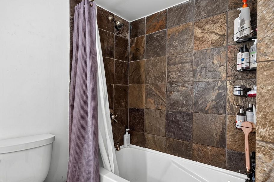 202 936 Bute Street Vancouver, BC - 21