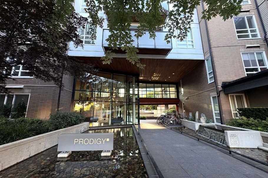106 3462 Ross Drive Vancouver, BC - 1