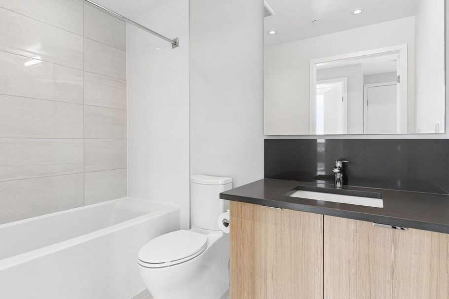 1401 3430 E Kent Avenue Vancouver, BC - 19