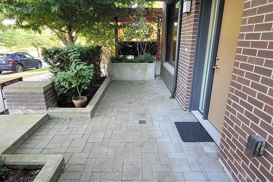 7585 Yukon Street Vancouver, BC - 18