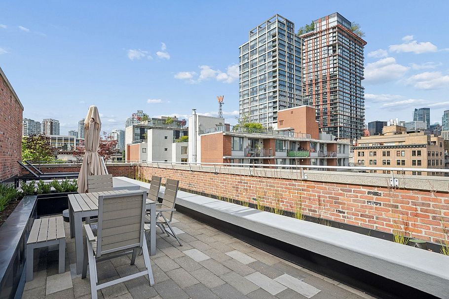 202 36 Water Street Vancouver, BC - 20