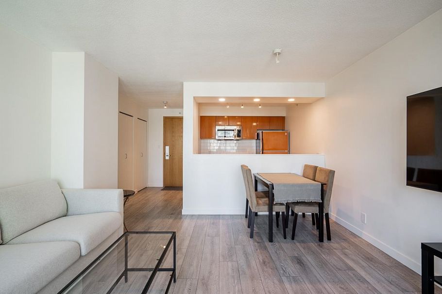 1803 1200 W Georgia Street Vancouver, BC - 8