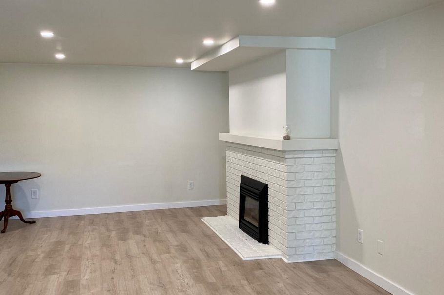 3277 Chesterfield Avenue North Vancouver, BC - 20