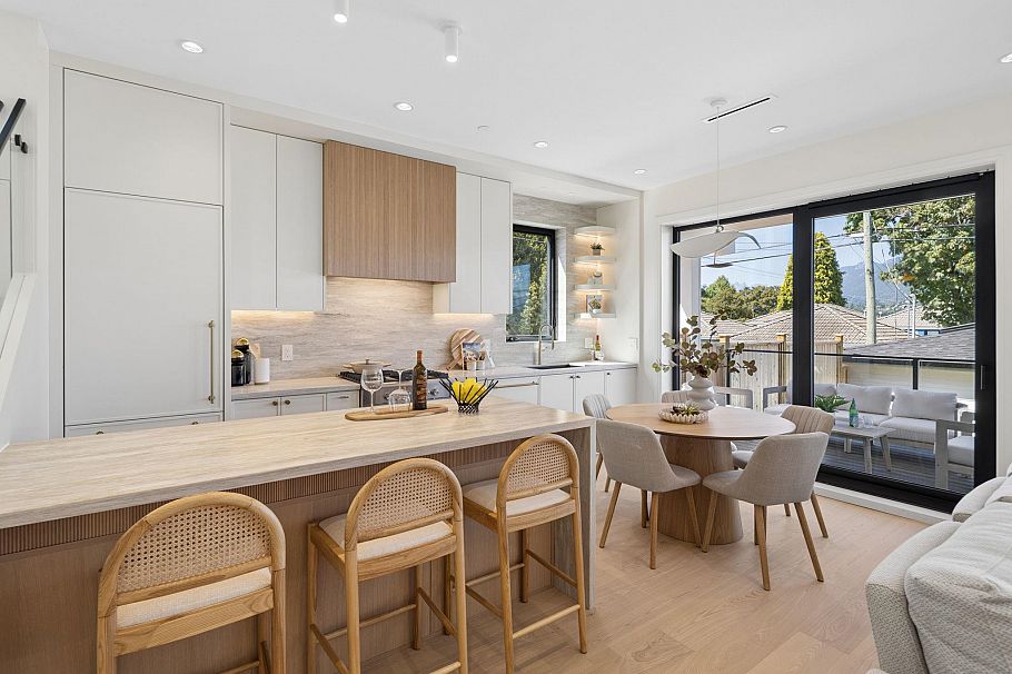 2 2815 Trinity Street Vancouver, BC - 11