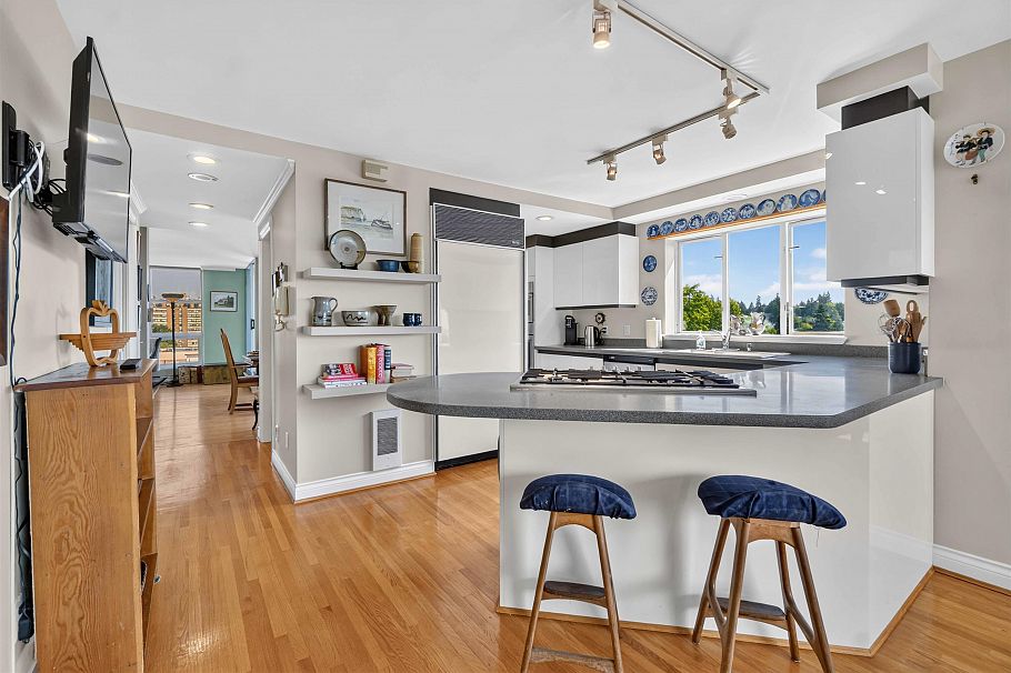 9 2128 W 43rd Avenue Vancouver, BC - 11