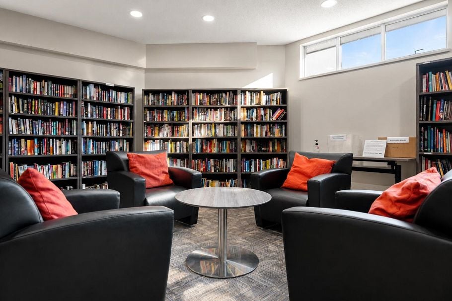 307 2800 Chesterfield Avenue North Vancouver, BC - 24
