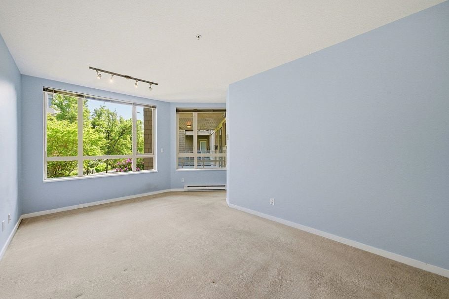 318 560 Raven Woods Drive North Vancouver, BC - 17