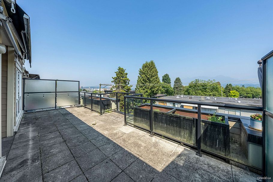 PH1 2265 E Hastings Street Vancouver, BC - 25