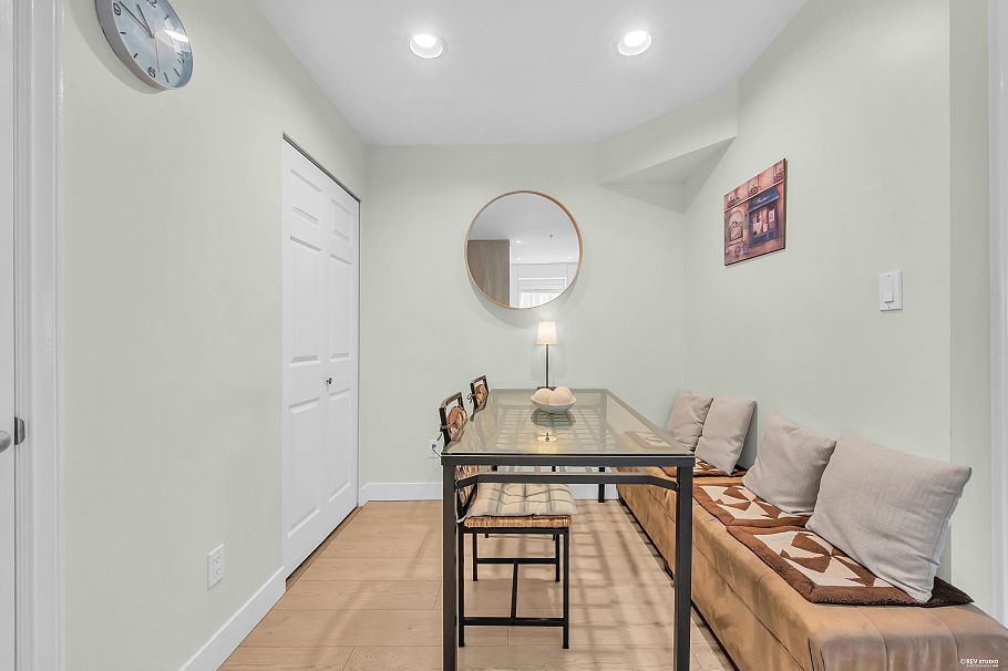 6925 Main Street Vancouver, BC - 11