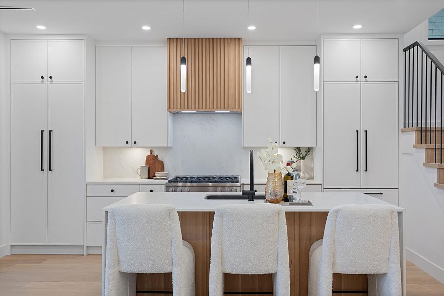 1 2846 W 12th Avenue Vancouver, BC - 3