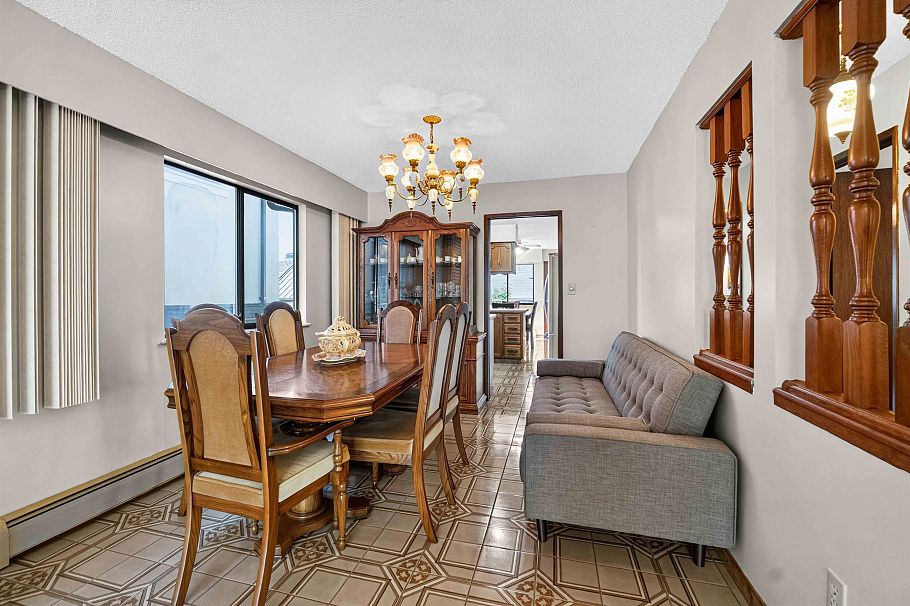 2739 E 8th Avenue Vancouver, BC - 13