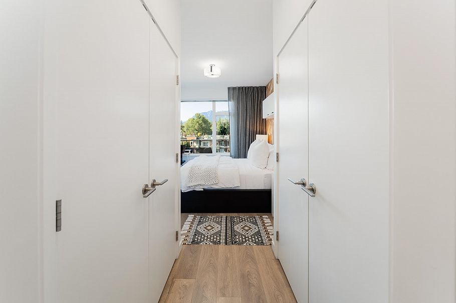 517 725 Marine Drive North Vancouver, BC - 14