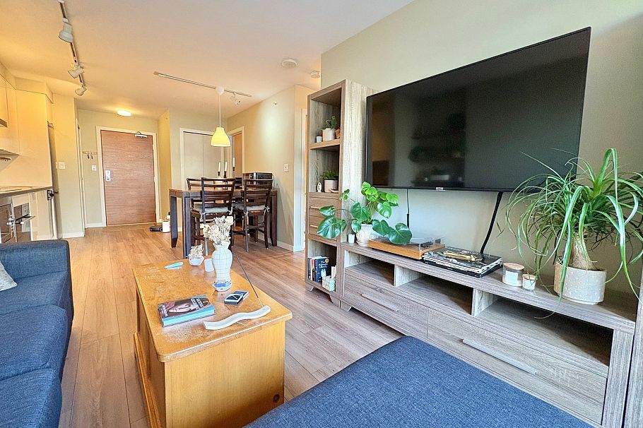 308 161 W Georgia Street Vancouver, BC - 13